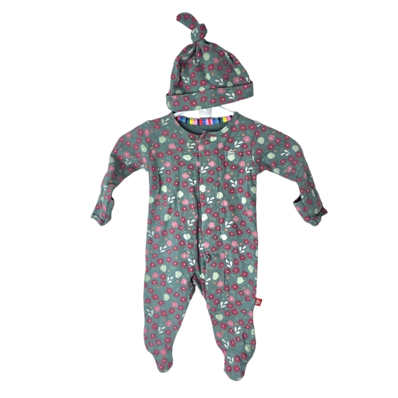 Magnetic Me Footie Floral Print Size Newborn - Picture 1 of 14